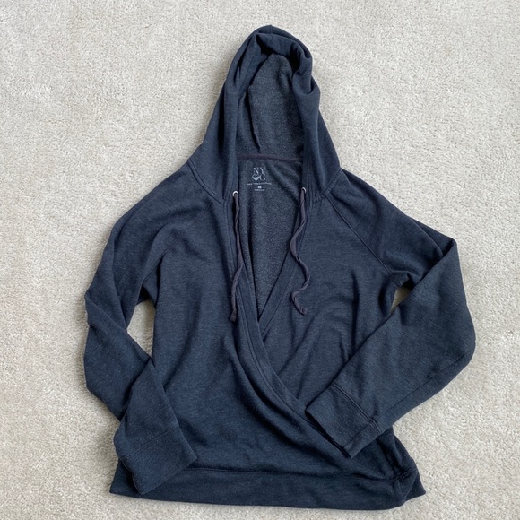New York & Company Tops - New York and company sweatshirt